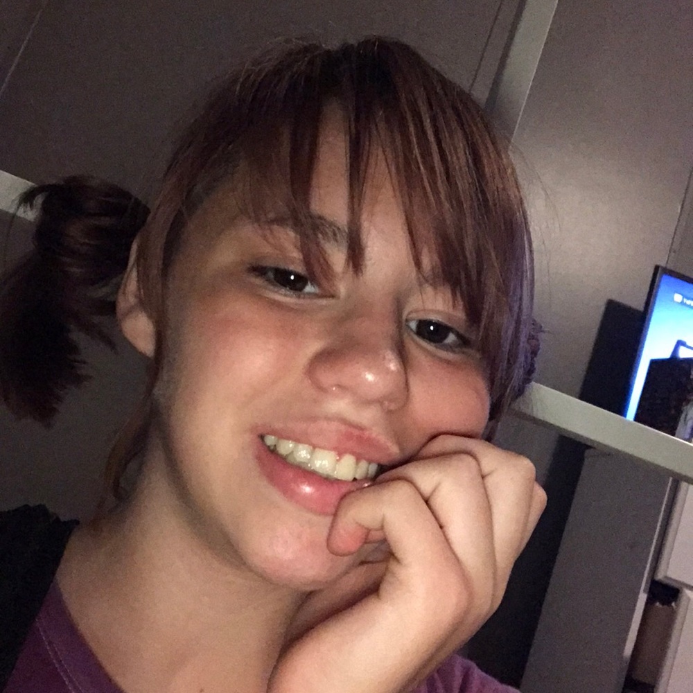 Meet your Posher, Brittlynn
